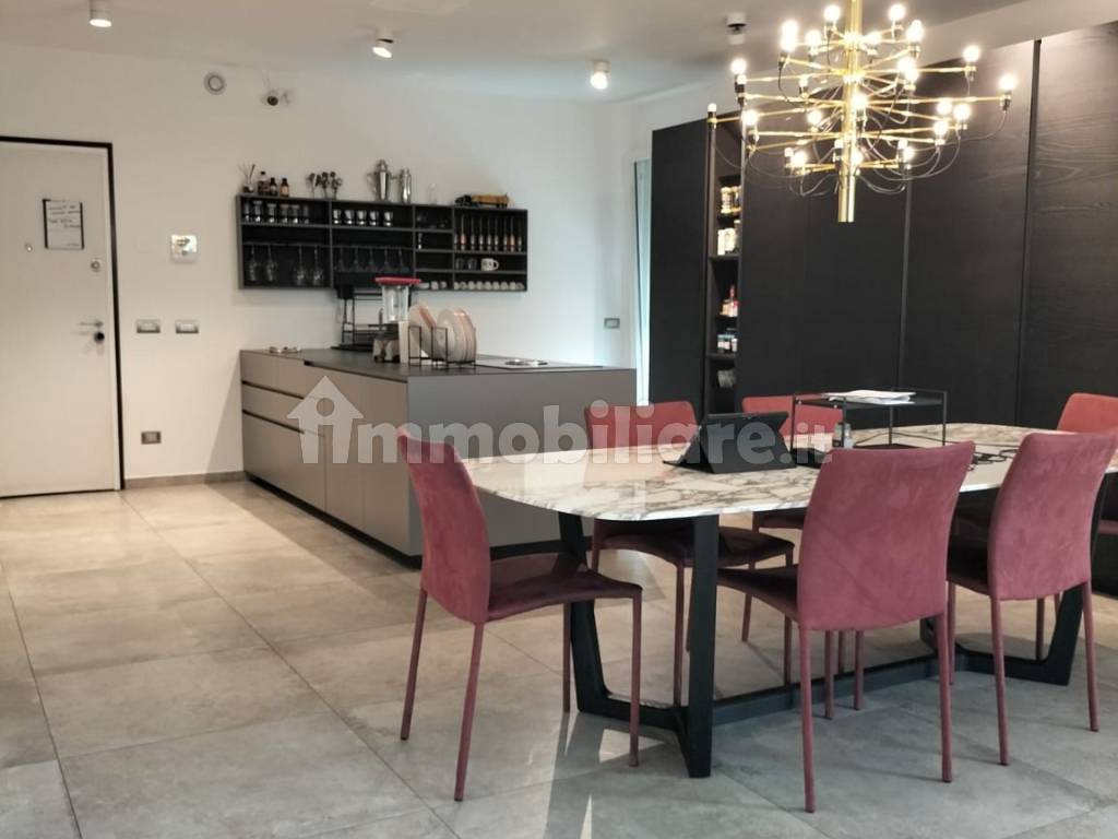 Vendita Appartamento Treviolo. Trilocale in via Udine. Ottimo stato, su ...