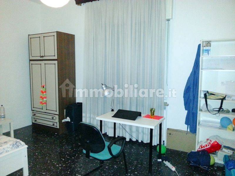 Stanza singola in Parella, foto 2 di 7