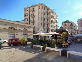 4-room flat via Beati Paoli 20, Tribunale, Palermo