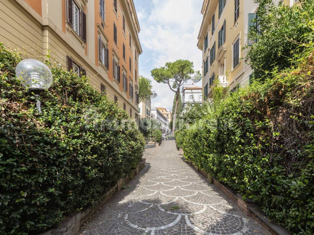 Vendita Appartamento Roma. Bilocale in corso Trieste. Ottimo stato ...
