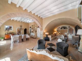 Salone