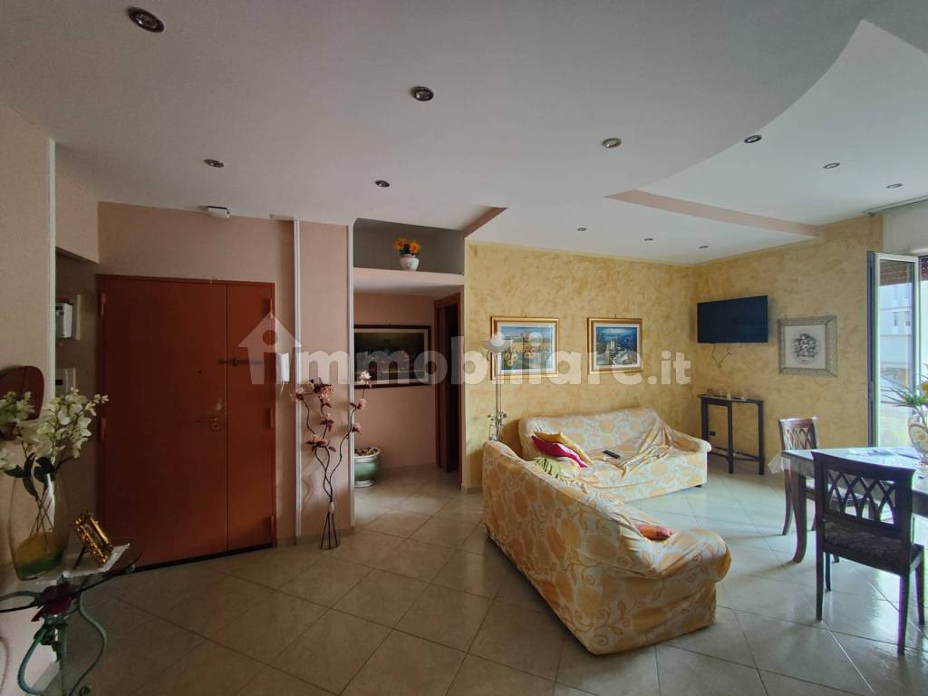 Salone