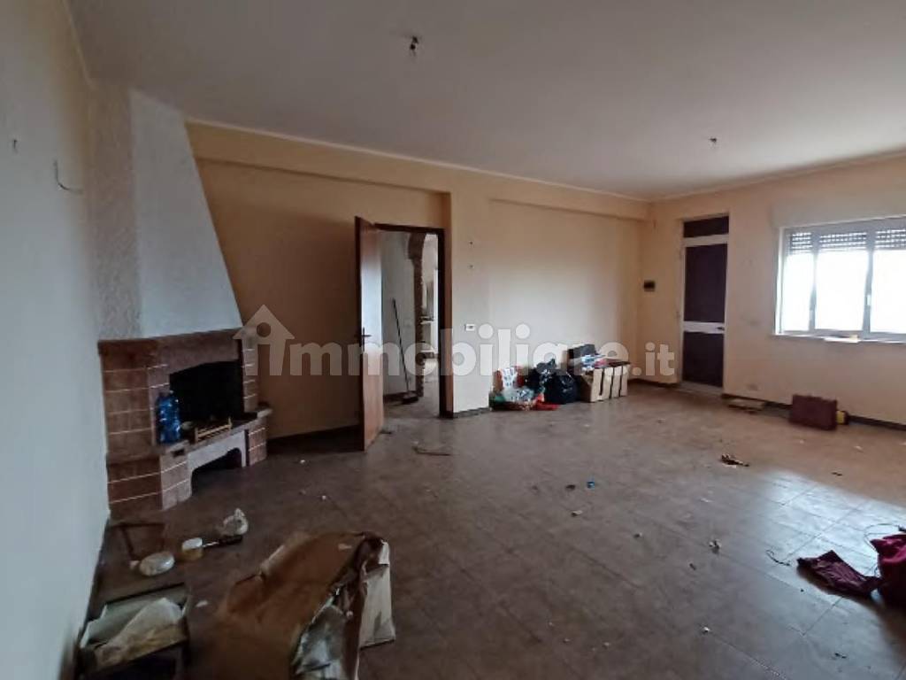 Asta per appartamento, contrada Miano, villaggio San Saba, Villaggio ...