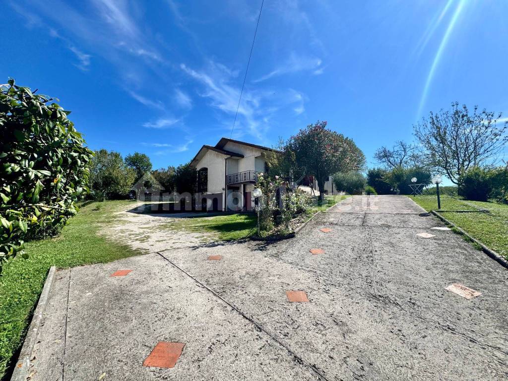 Villa unifamiliare via Due Cone, Centro, Ceccano — foto 3