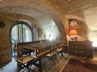 Taverna
