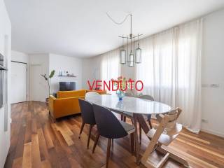 Trilocale via Giovanni Battista Niccolini 37, Paolo Sarpi, Milano