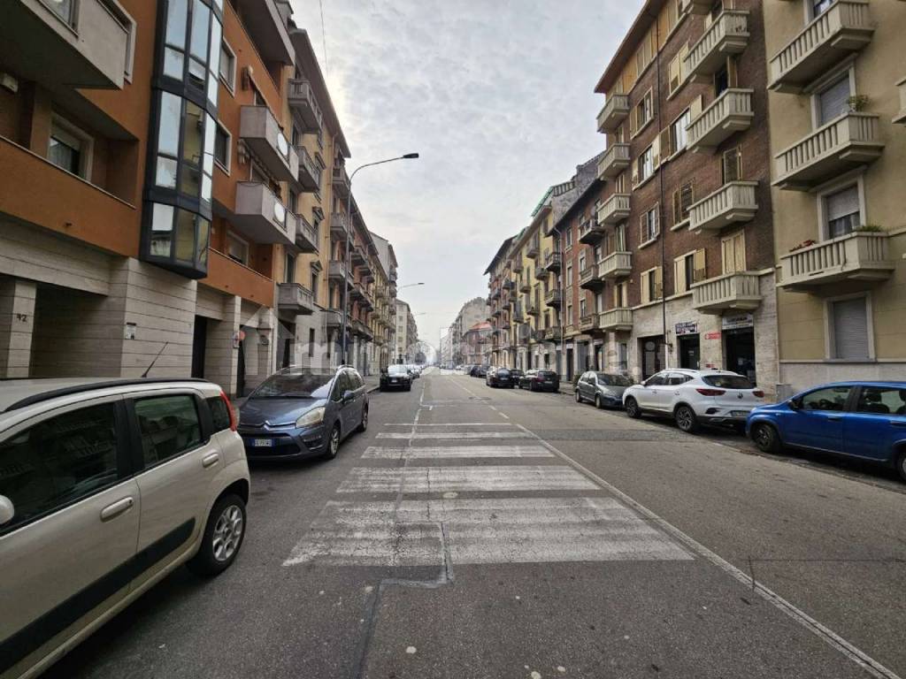 Appartamento in Barriera di Milano, foto 3 di 33
