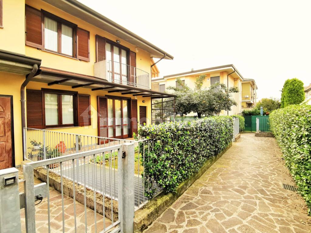 Vendita Appartamento Treviglio. Trilocale in via ai Malgari. Ottimo ...