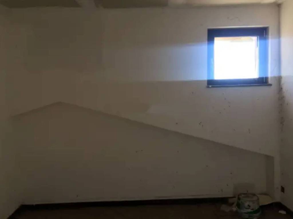 Stanza non arredata