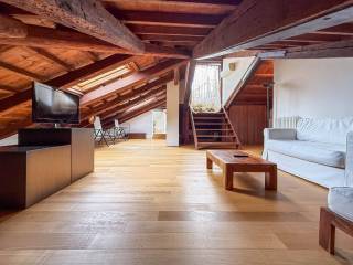 Penthouse excellent condition, 150 m², Santi Apostoli - San Canciano, Venice