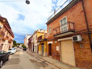 Zona