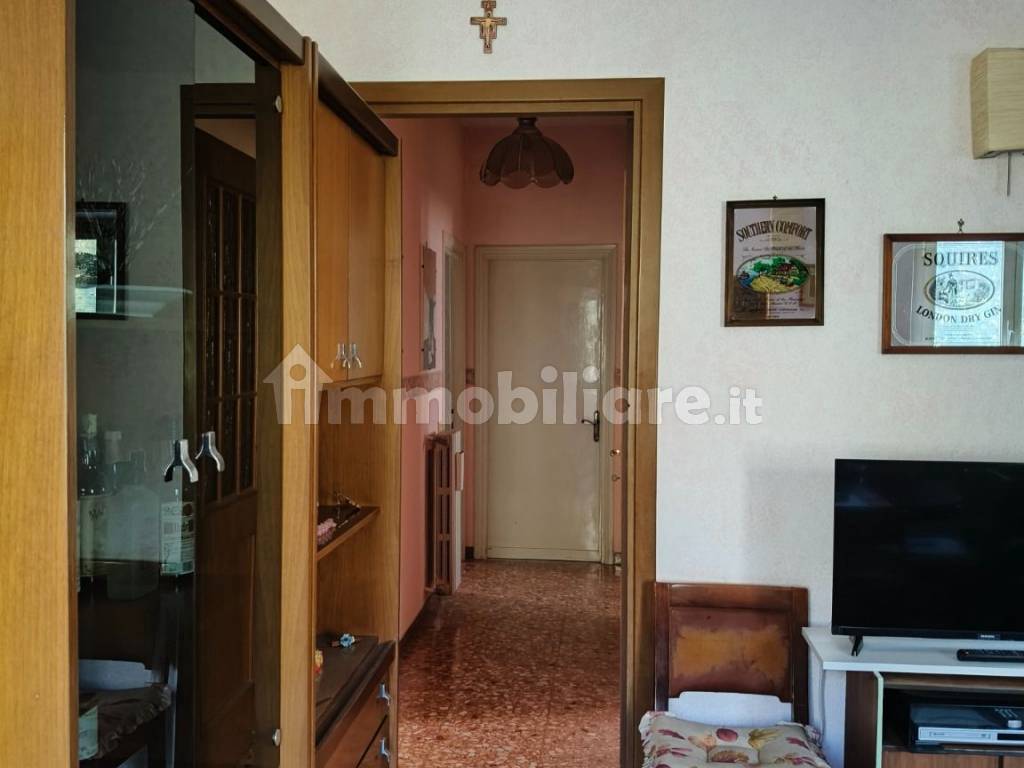 Salone