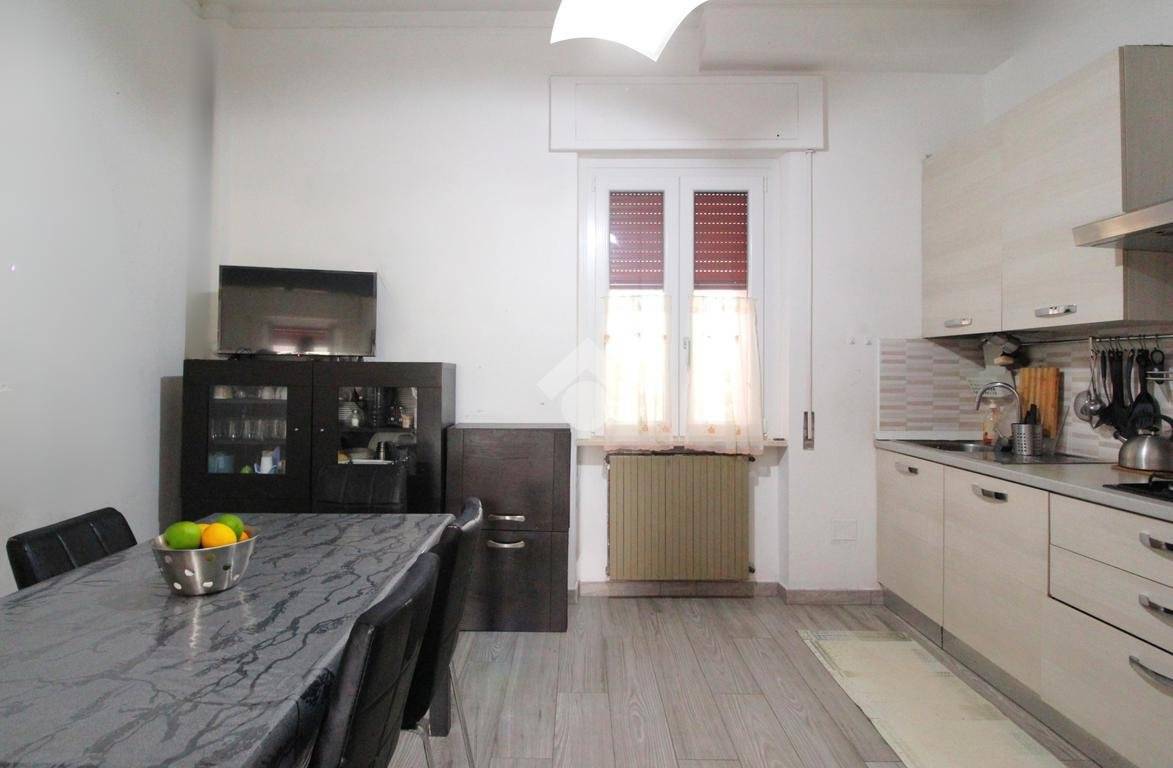 Four-Room Apartment in Terni, Maratta Area - 2