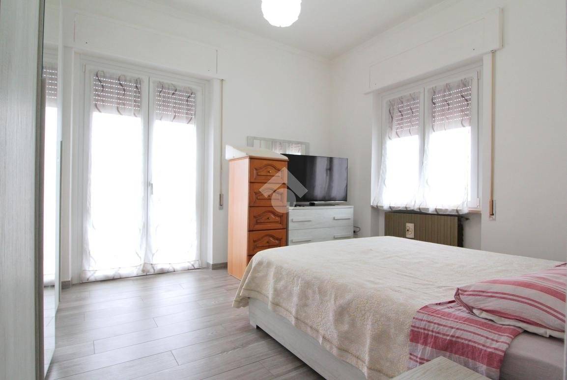 Four-Room Apartment in Terni, Maratta Area - 5