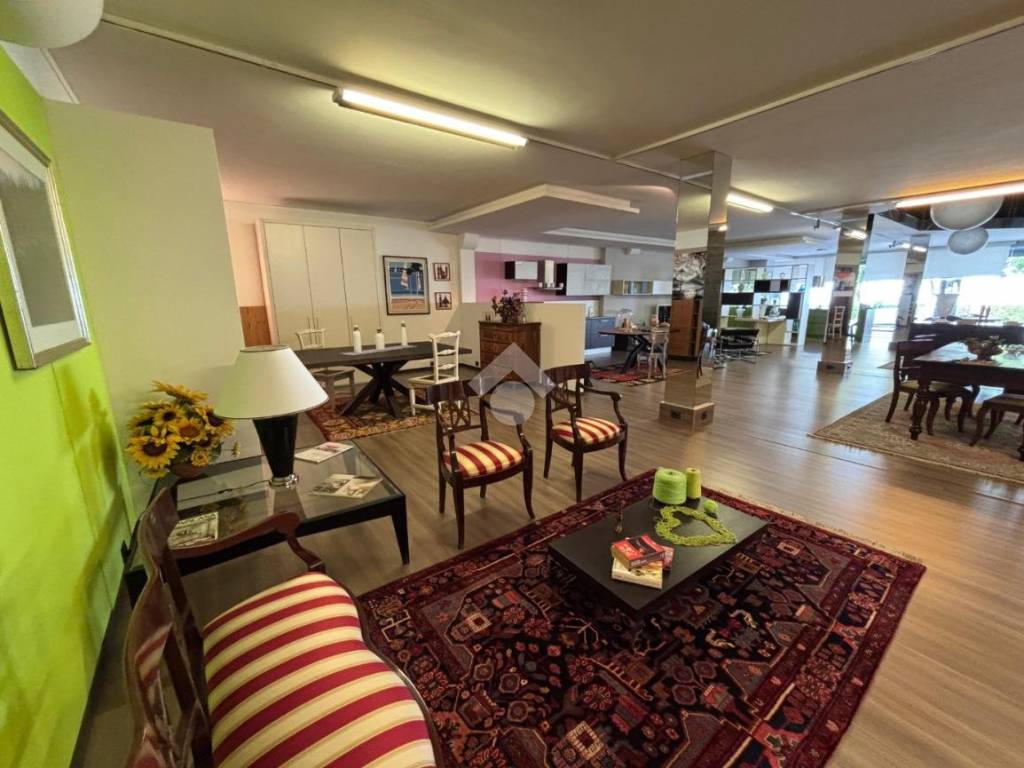 Interno non residenziale