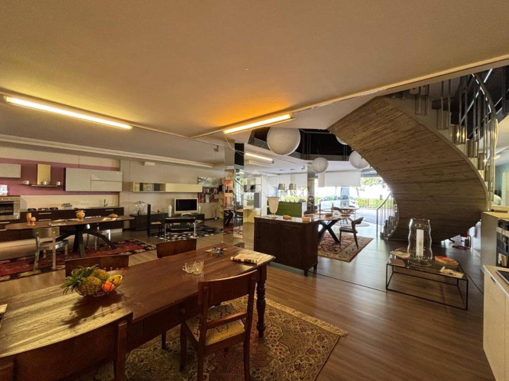 Interno non residenziale