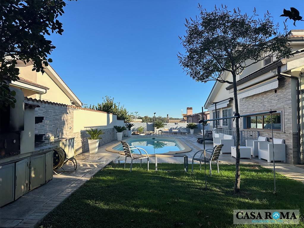 Villa in vendita a Roma