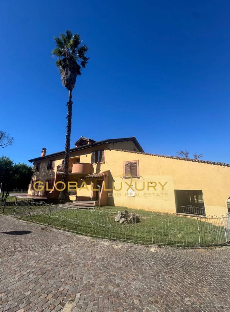 Villa in vendita a Roma