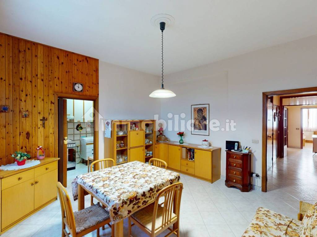 Salone