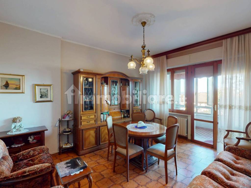 Salone