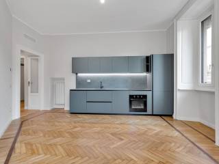 2-room flat corso Magenta 31, Sant'Ambrogio, Milan