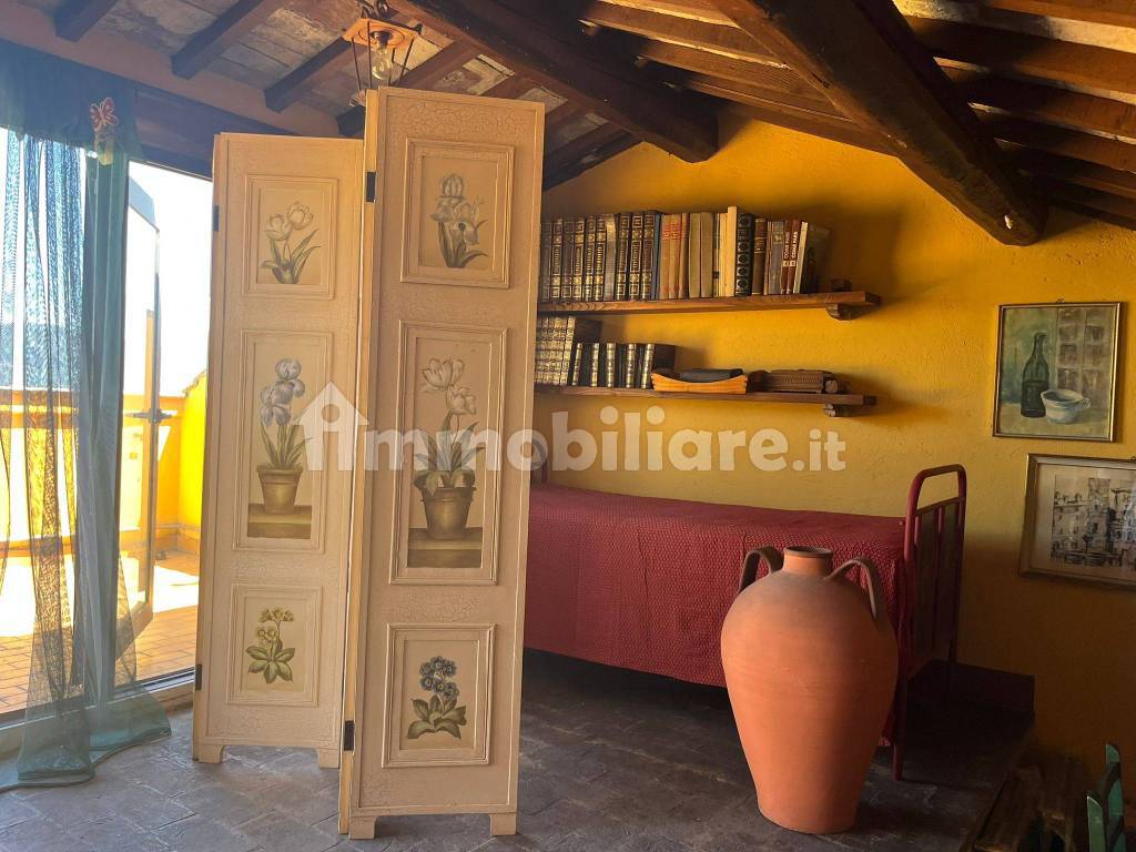 Salone