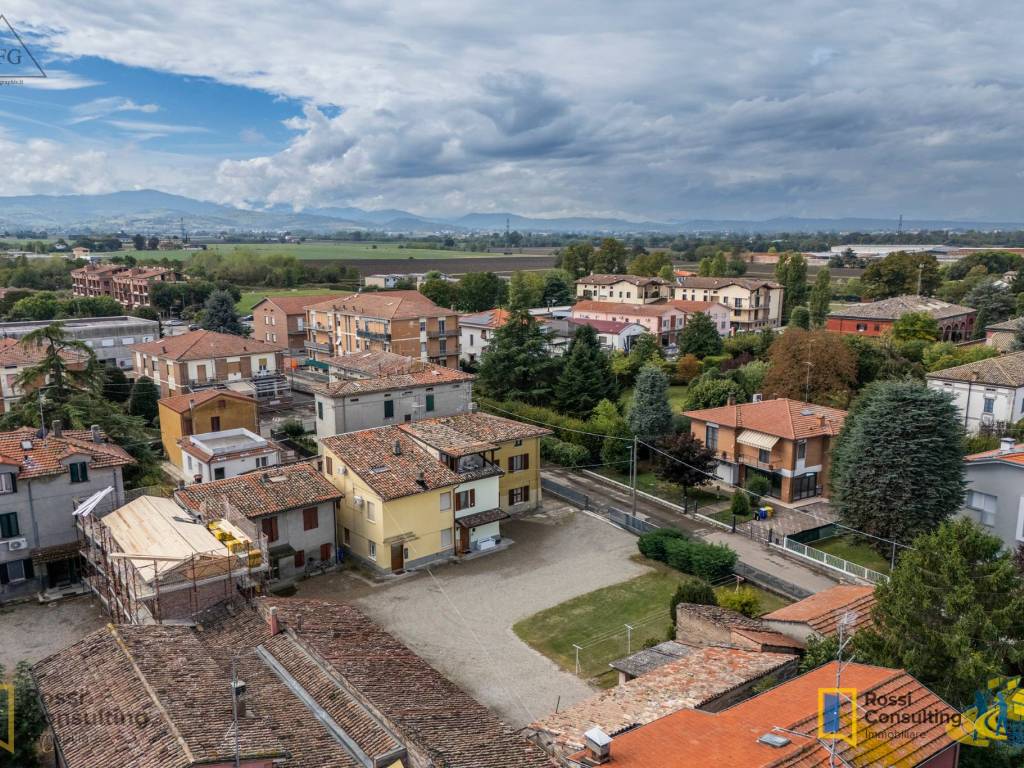 Terratetto unifamiliare vicolo Caseificio 9, Corcagnano, Parma