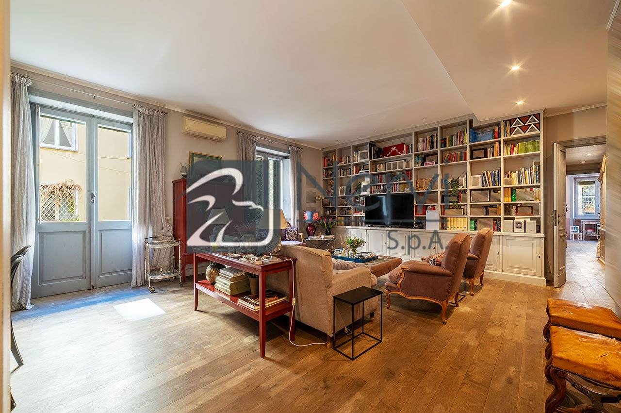 Apartment in Roma