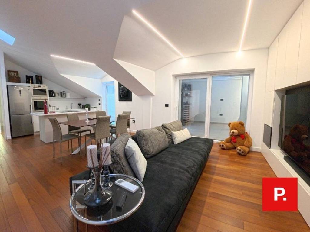 Rent Apartment Santa Maria Capua Vetere. 3-room flat in corso Aldo Moro ...