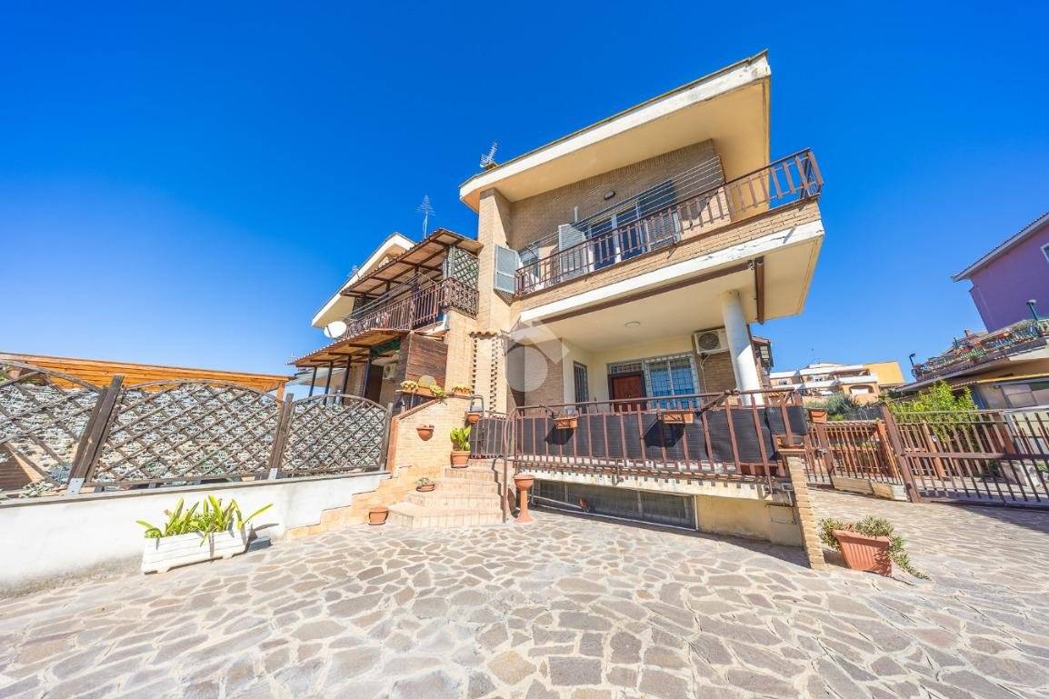 Villa in vendita a Roma
