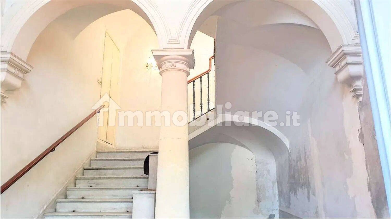 Palazzo - Edificio - foto 4