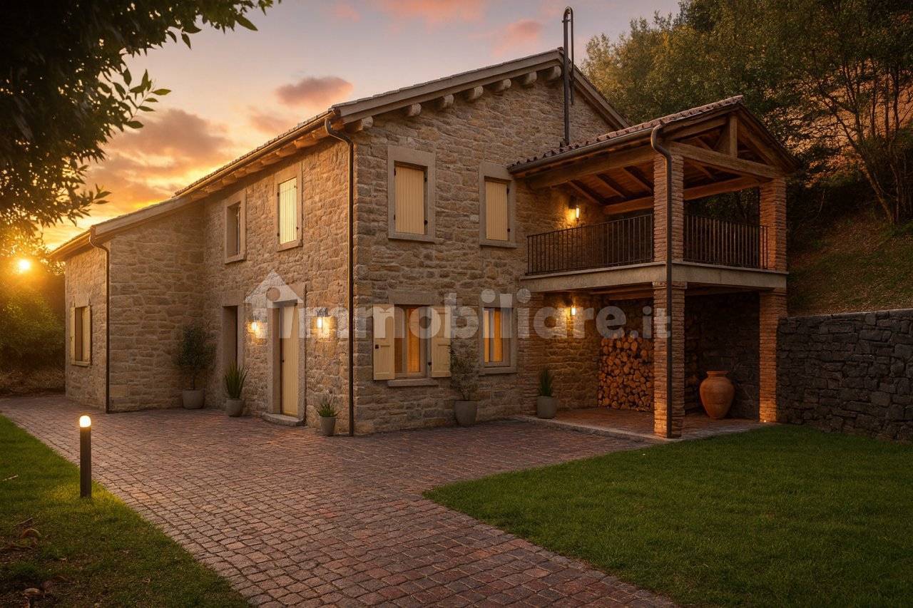 Rustico - Casale in vendita a Trissino