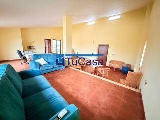 Salone