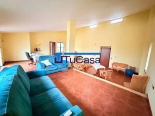 Salone