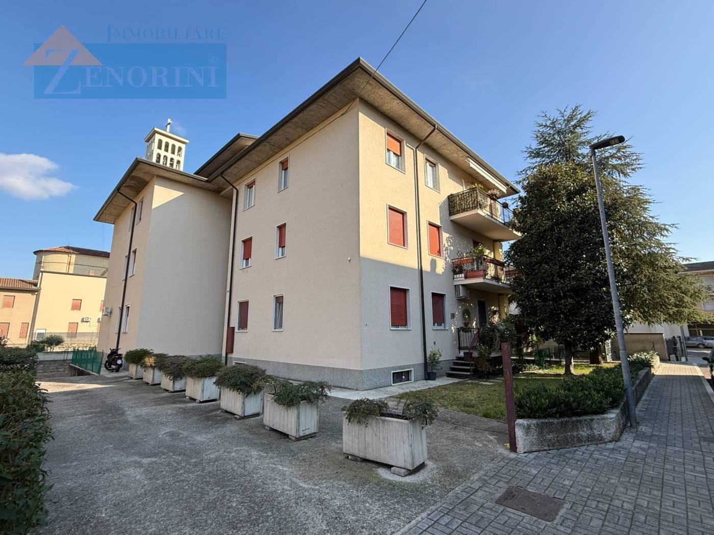 Appartamento in vendita a Sommacampagna