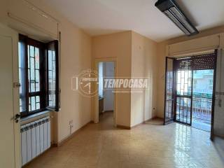 4-room flat via Camillo De Nardis 73, Vomero, Naples