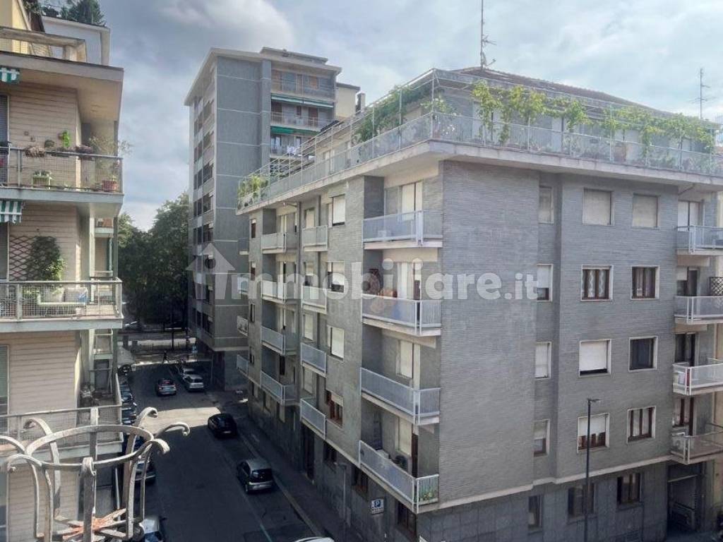 Stanza singola in Crocetta, foto 3 di 21