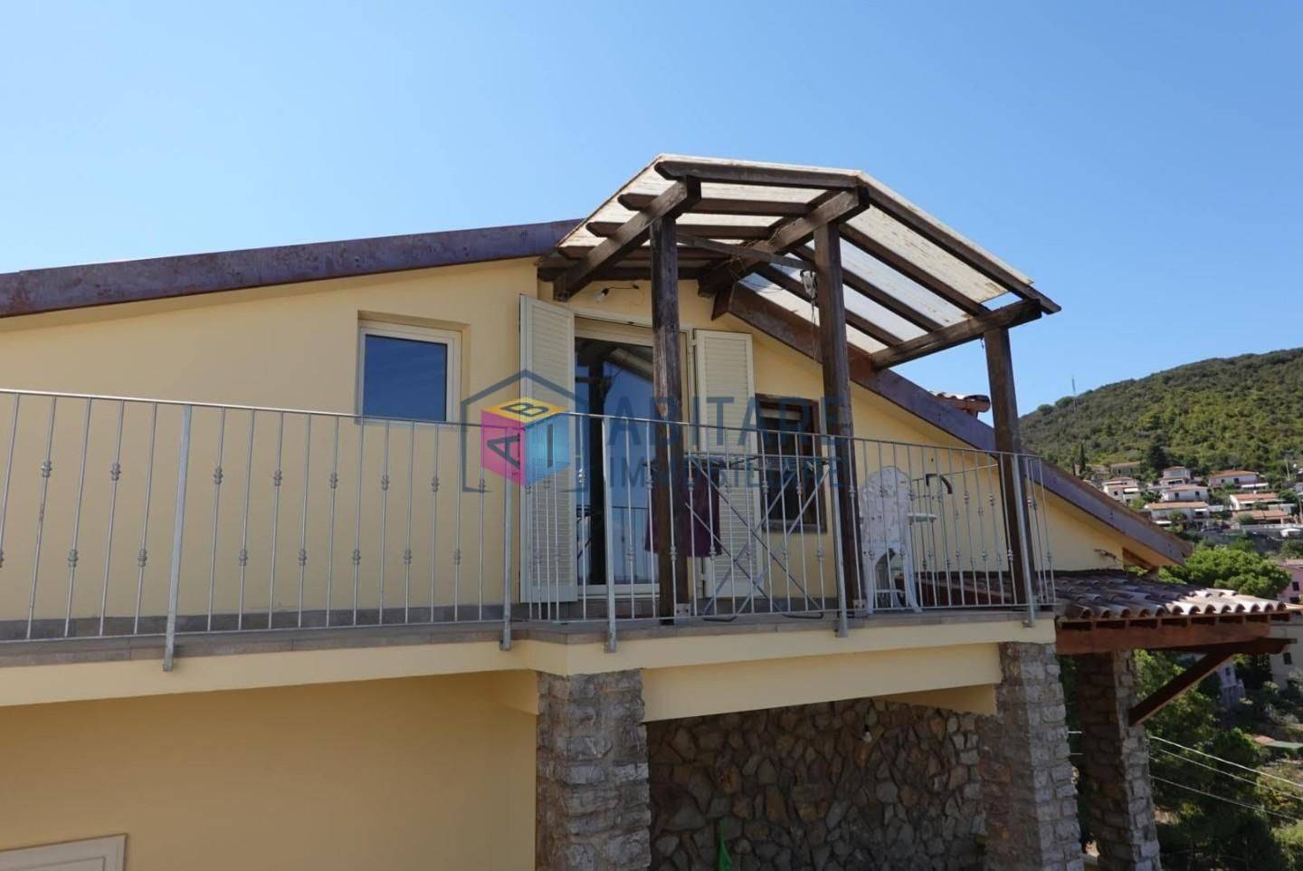 Villa in vendita a Rio