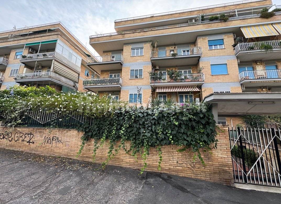 Appartamento in vendita a Roma