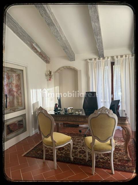 Salone