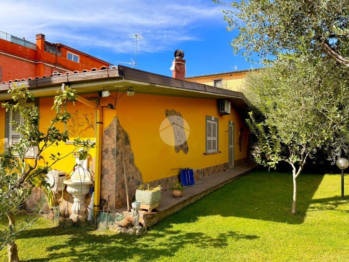 Villa in vendita a Roma