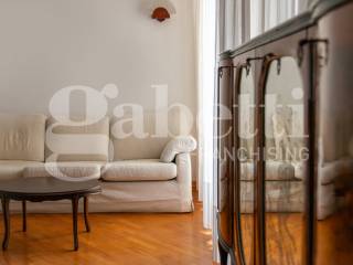 Trilocale via Camillo Hajech 22, Plebisciti - Susa, Milano