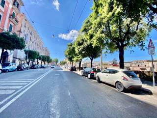 2-room flat corso Amedeo di Savoia Duca d'Aosta, Stella - Materdei, Naples