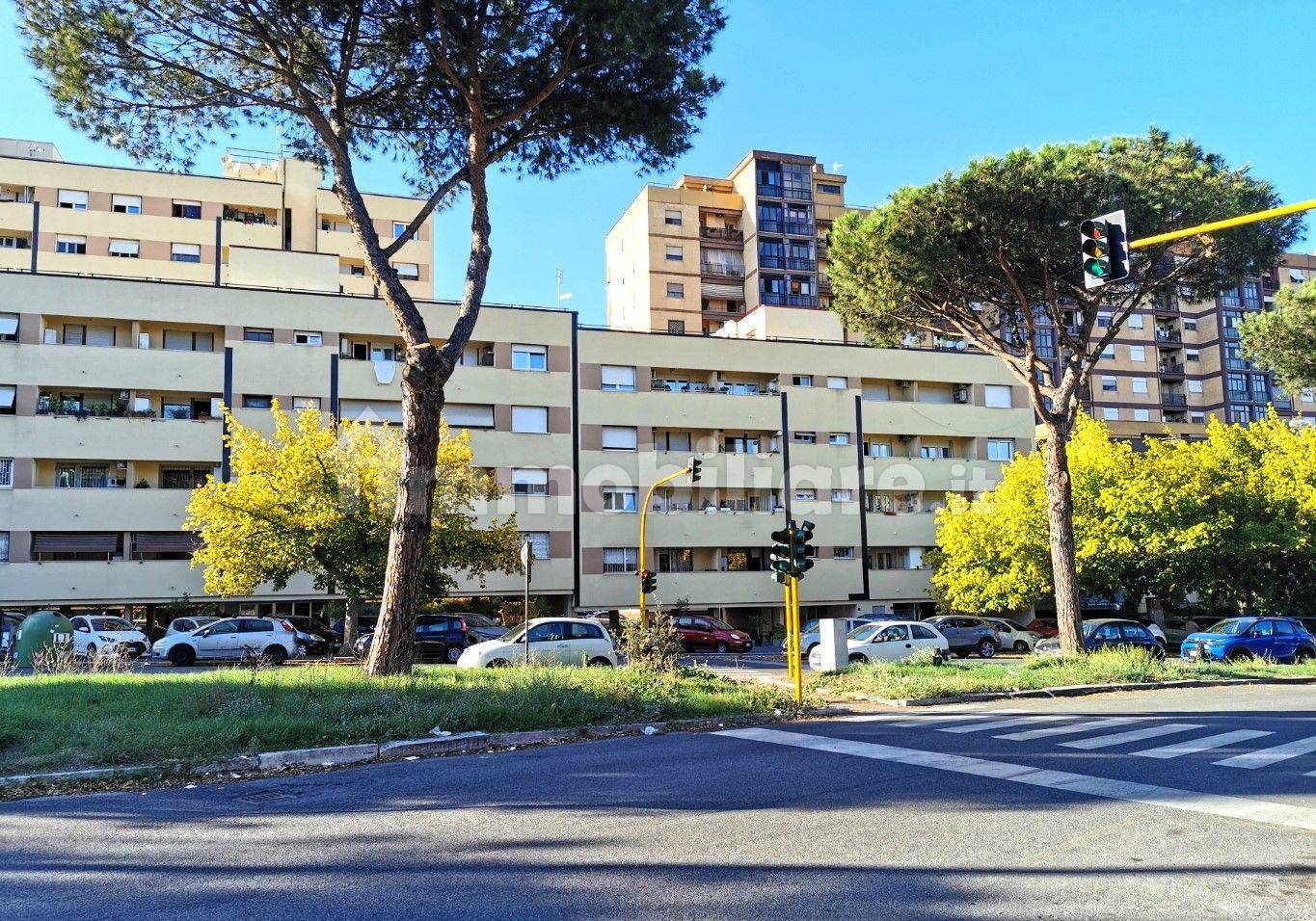 Stanza singola viale dei Caduti per la Resistenza, Roma