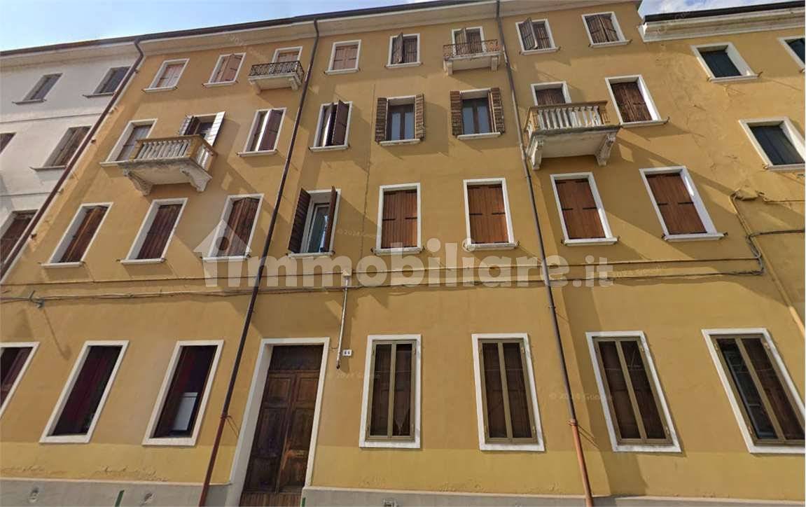 Appartamento in vendita a Padova
