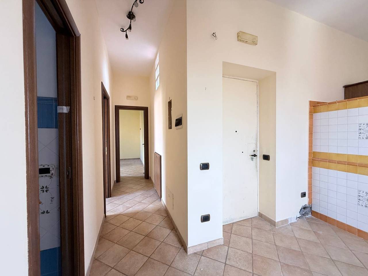 Panoramatický třípokojový byt na prodej v Pozzuoli Alta - 4