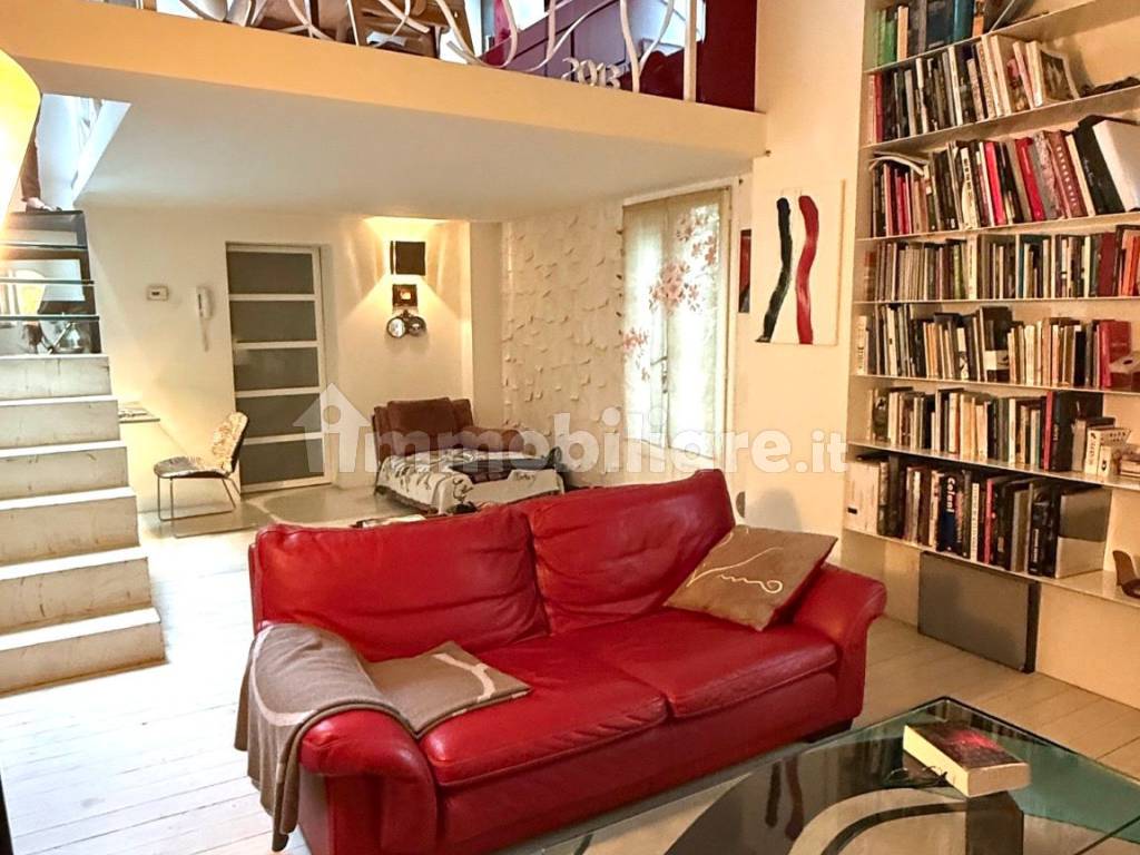 Bilocale via Cardinale Ascanio Sforza 105, Pezzotti - Meda, Milano