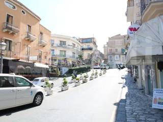 Zona