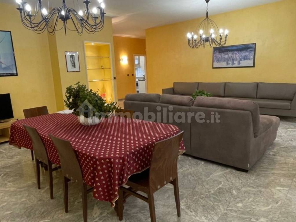 Appartamento in Centro, foto 3 di 30