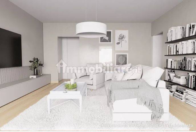 Villa in vendita a Peschiera del Garda